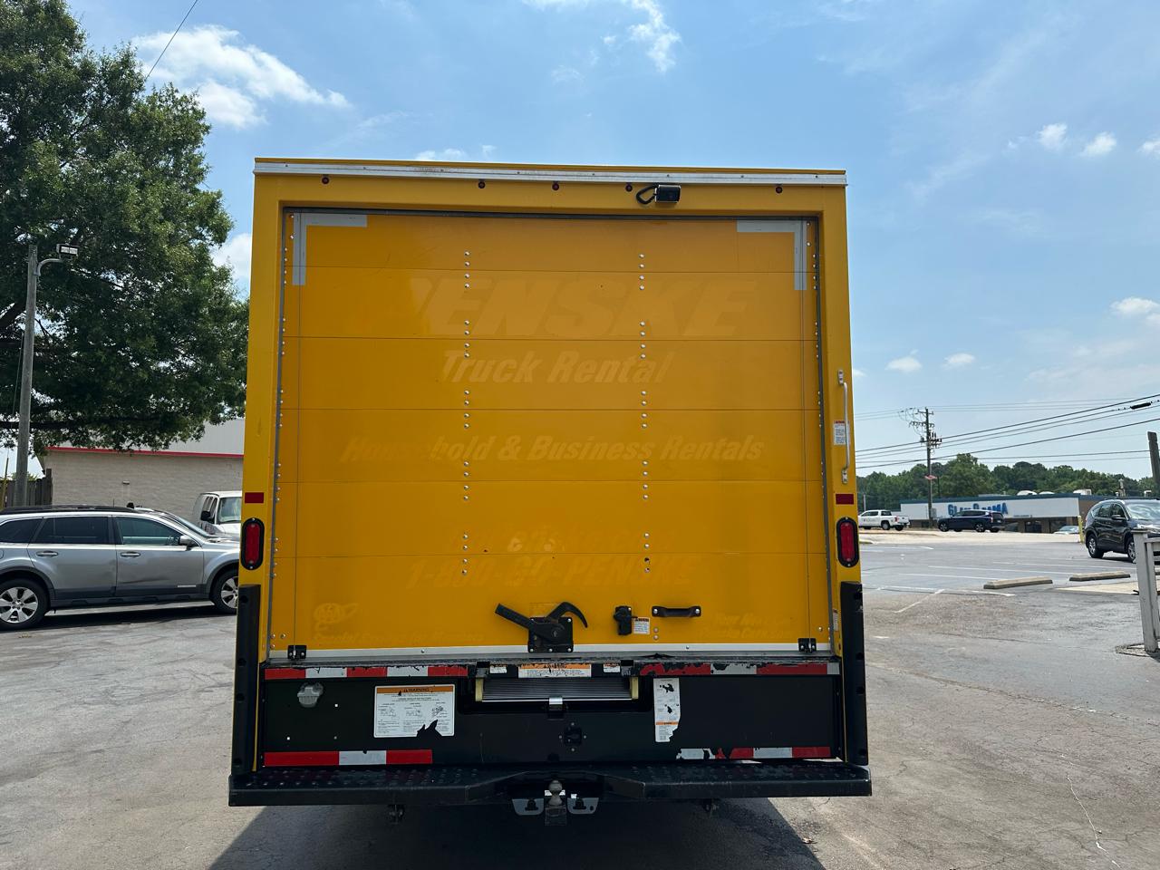 Ford E-Series Cutaway E-350 SRW 138" WB 2022