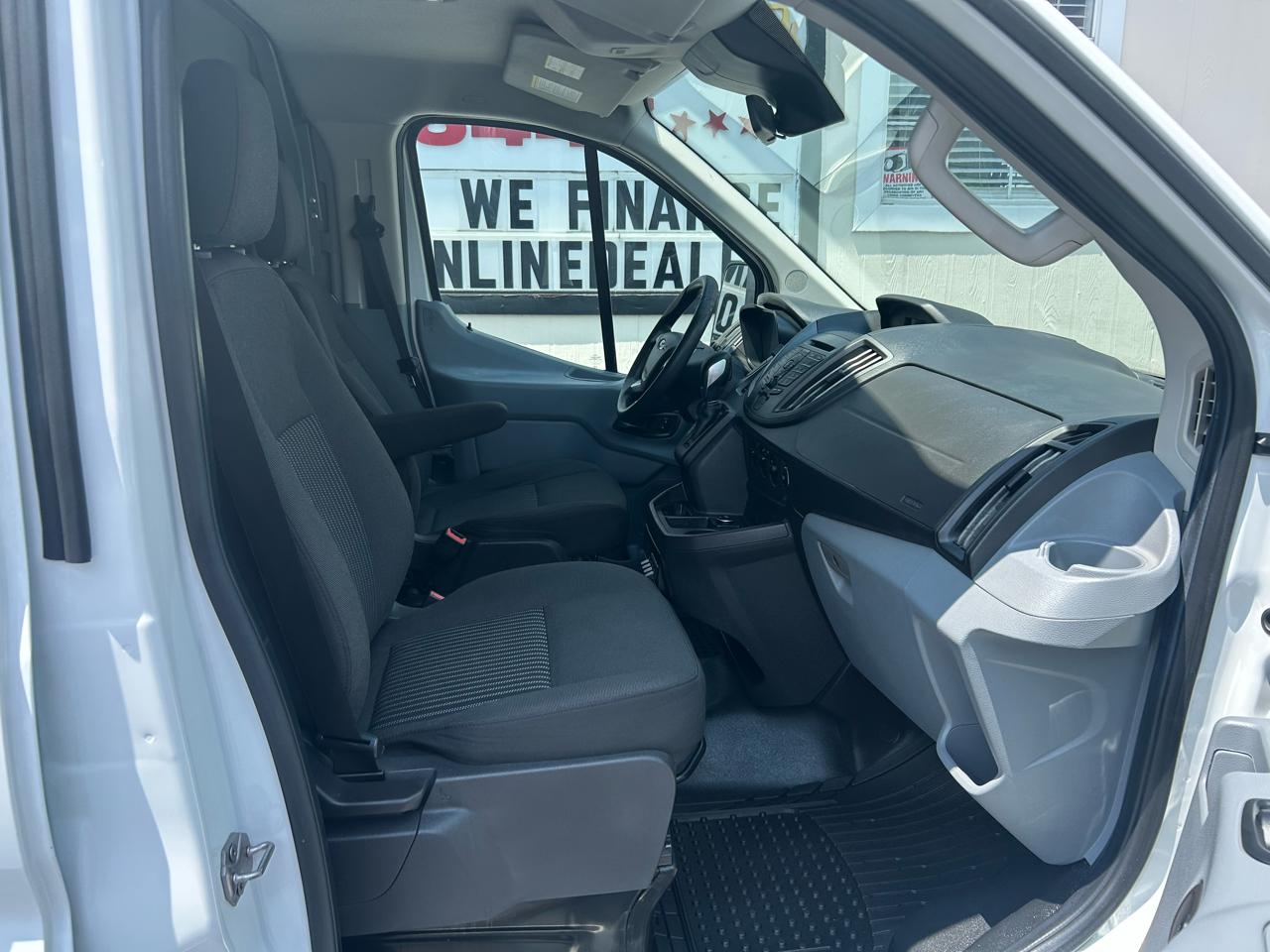 Ford Transit Van T-150 130" Low Rf 8600 GVWR Sliding RH Dr 2018