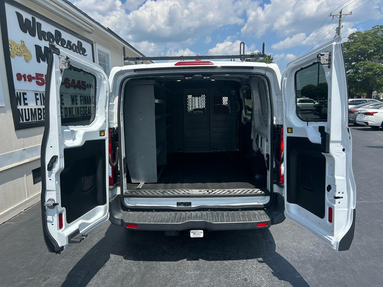 Ford Transit Van T-150 130" Low Rf 8600 GVWR Sliding RH Dr 2018