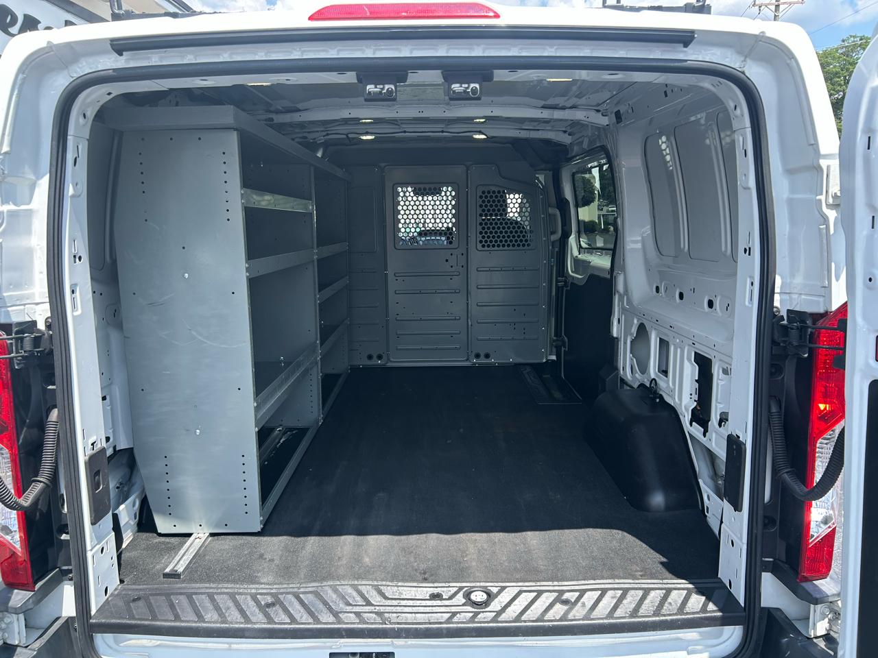 Ford Transit Van T-150 130" Low Rf 8600 GVWR Sliding RH Dr 2018