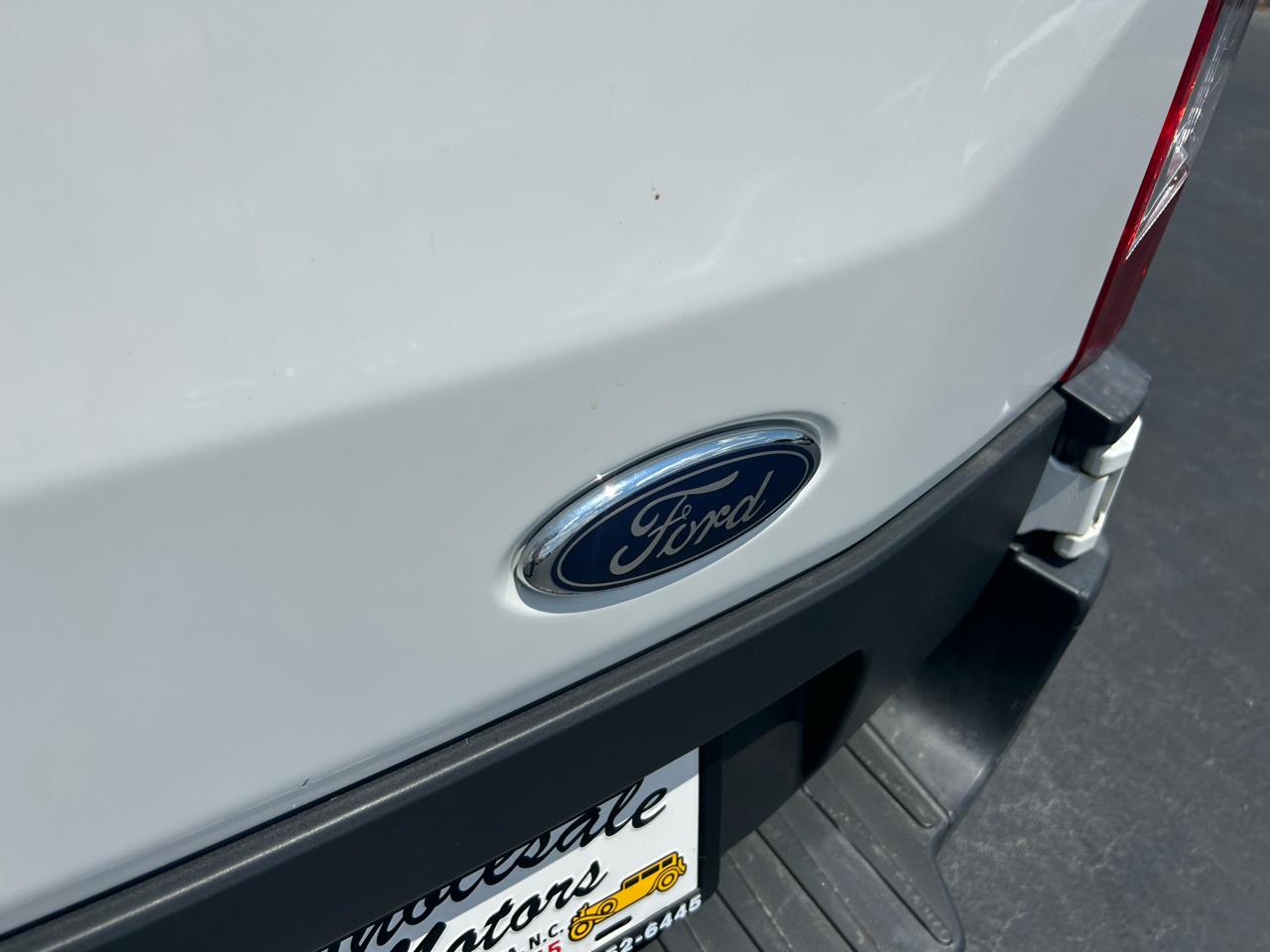 Ford Transit Van T-150 130" Low Rf 8600 GVWR Sliding RH Dr 2018