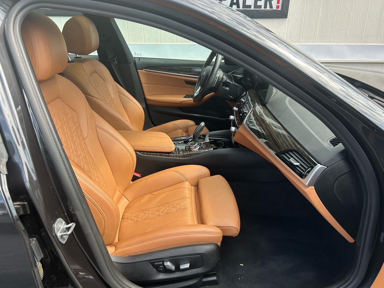BMW 5 Series 530i xDrive Sedan 2022