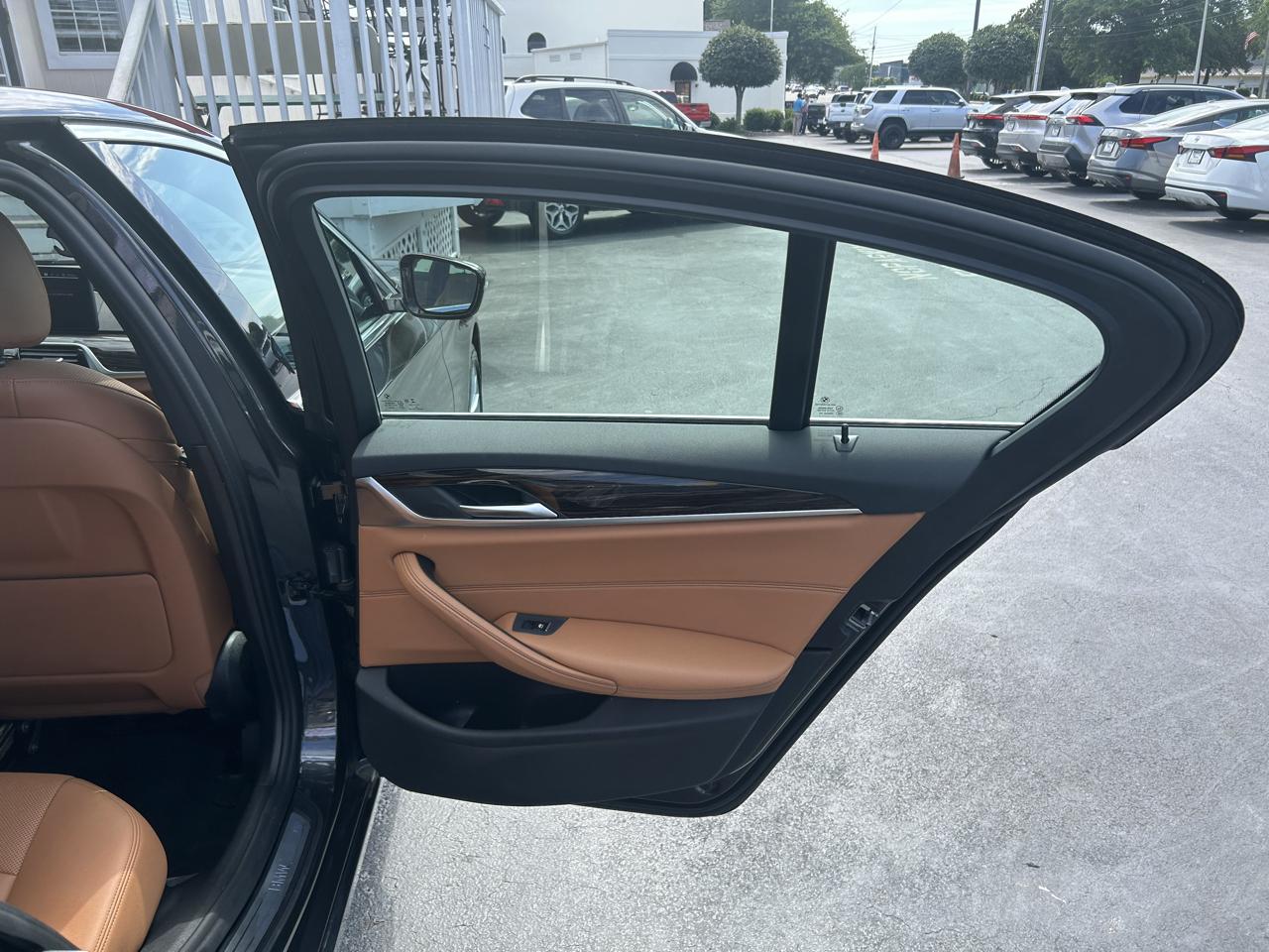 BMW 5 Series 530i xDrive Sedan 2022
