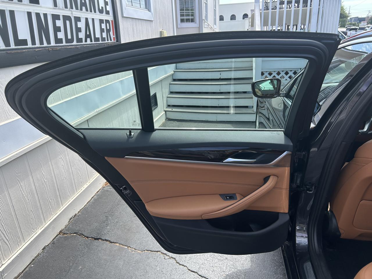 BMW 5 Series 530i xDrive Sedan 2022