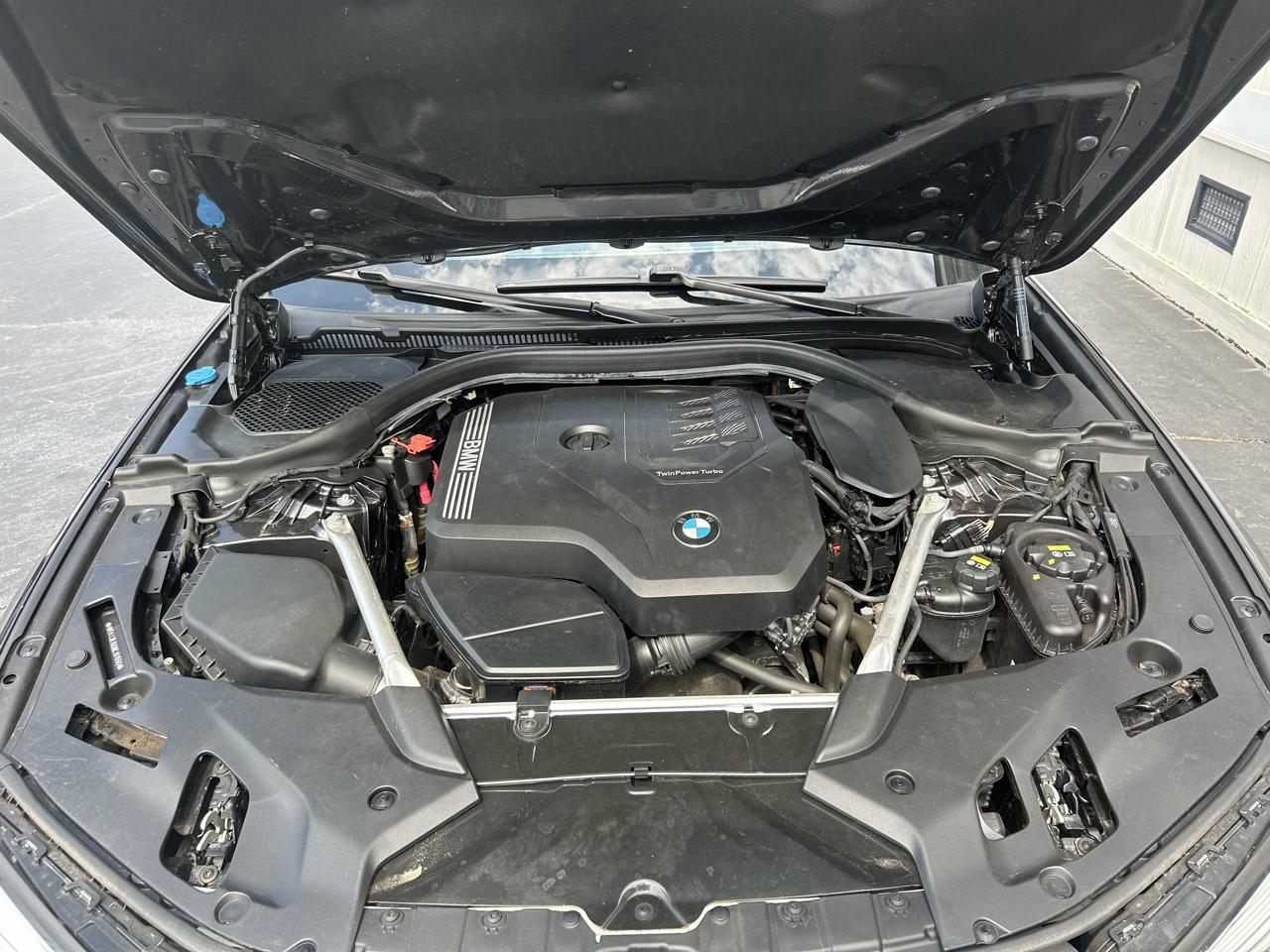 BMW 5 Series 530i xDrive Sedan 2022