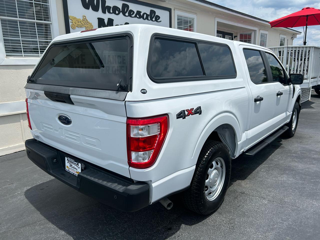 Ford F-150 XL 4WD SuperCrew 5.5' Box 2023
