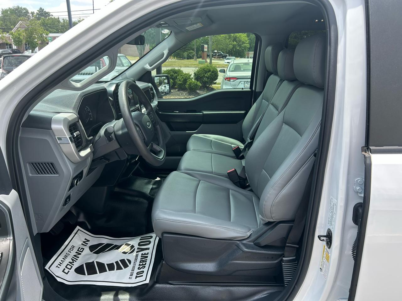Ford F-150 XL 4WD SuperCrew 5.5' Box 2023