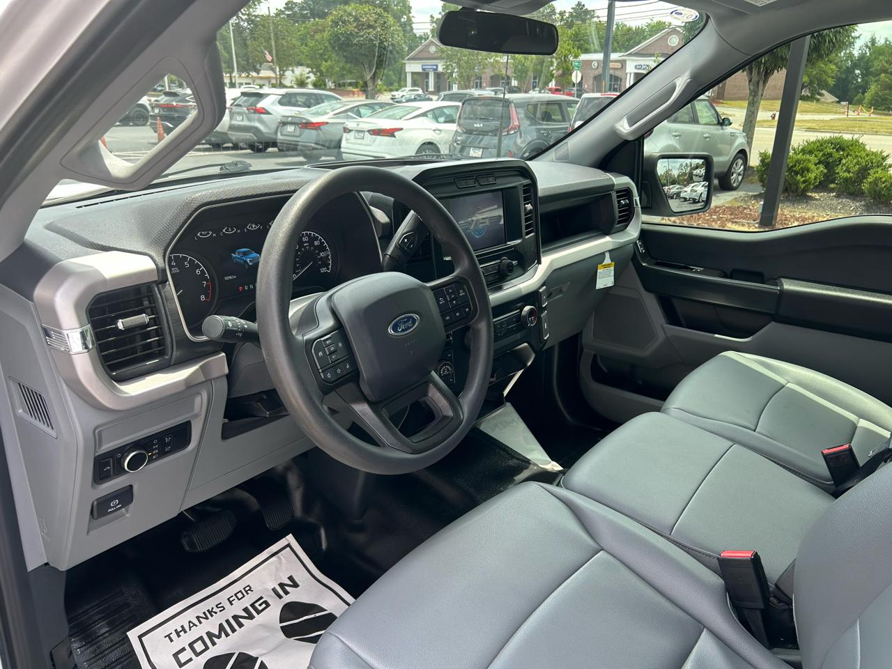 Ford F-150 XL 4WD SuperCrew 5.5' Box 2023