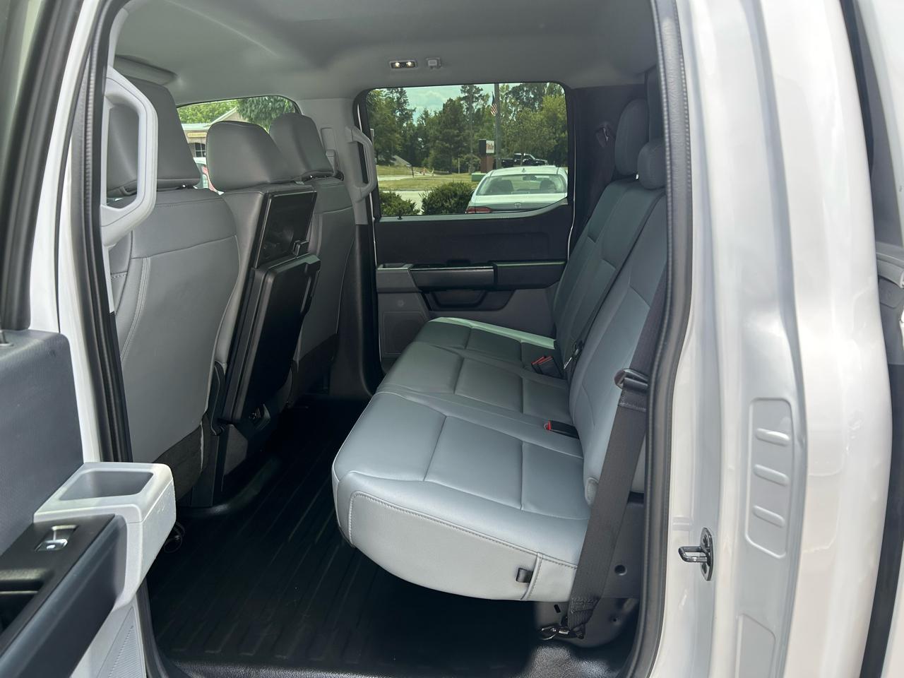 Ford F-150 XL 4WD SuperCrew 5.5' Box 2023