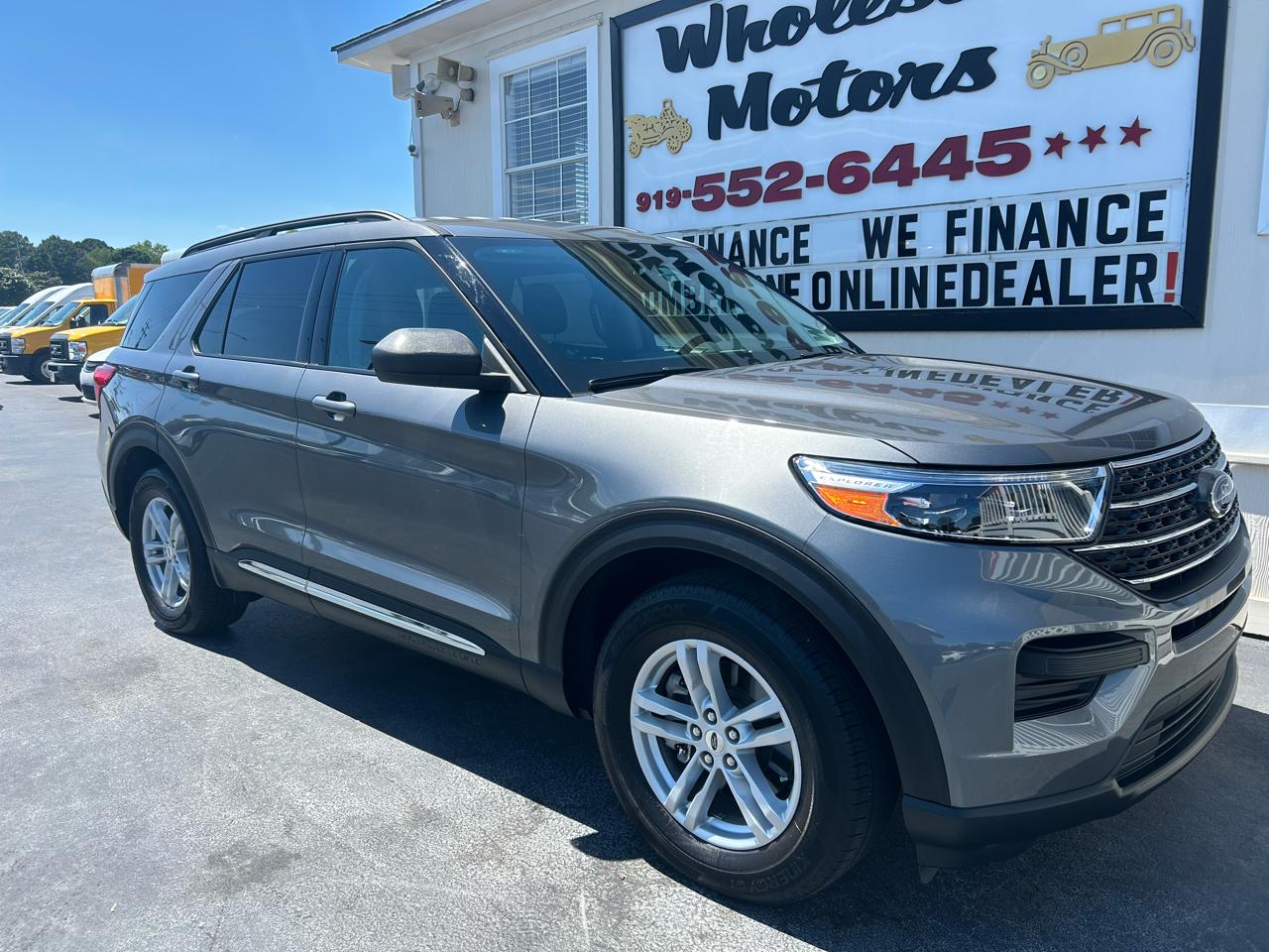 Ford Explorer XLT 2024