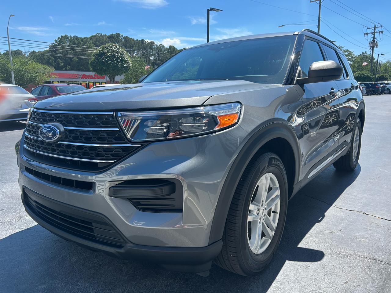 Ford Explorer XLT 2024