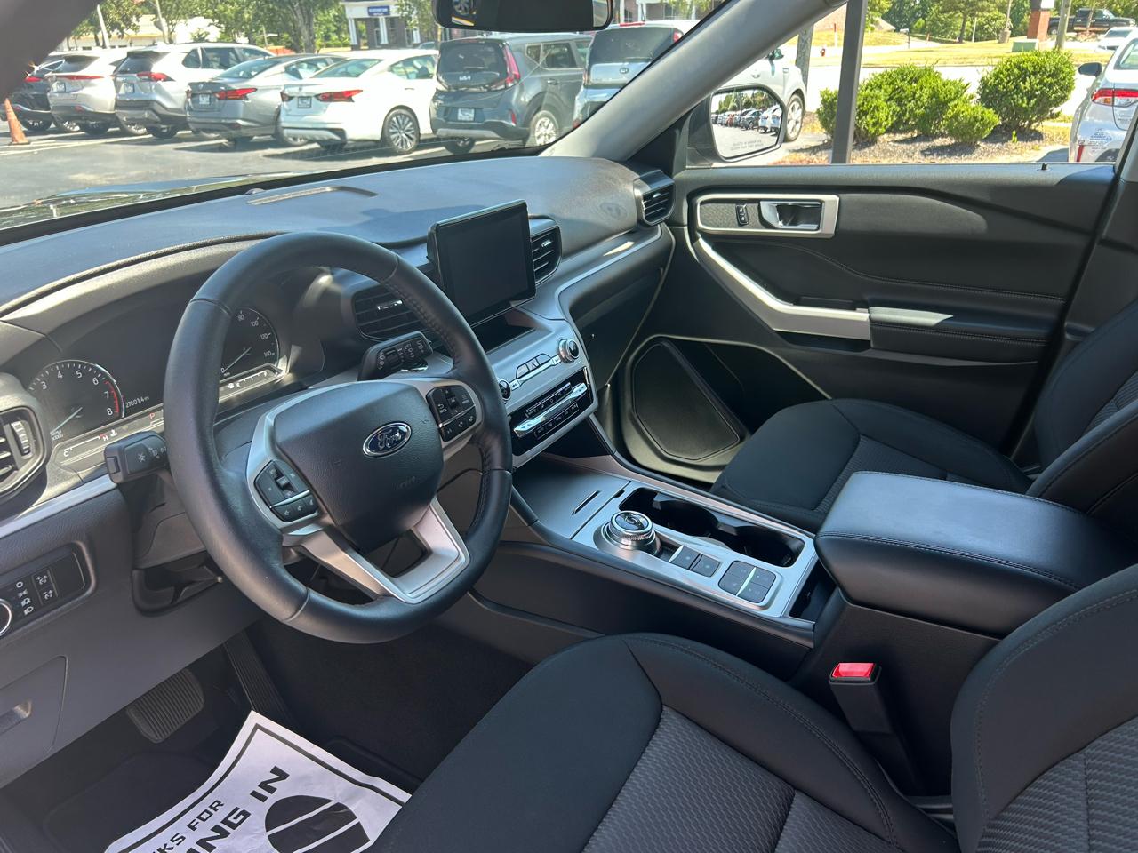 Ford Explorer XLT 2024