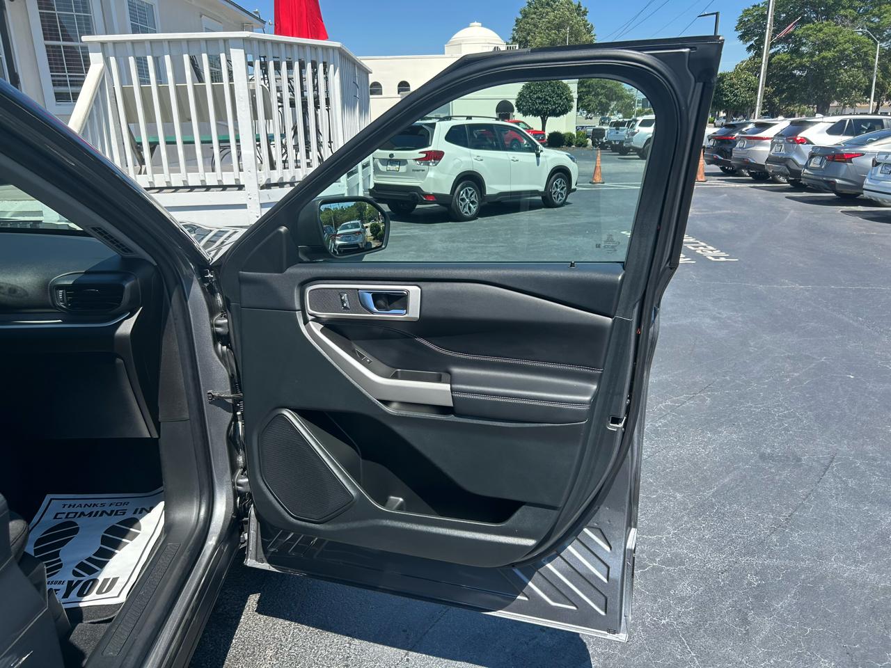 Ford Explorer XLT 2024