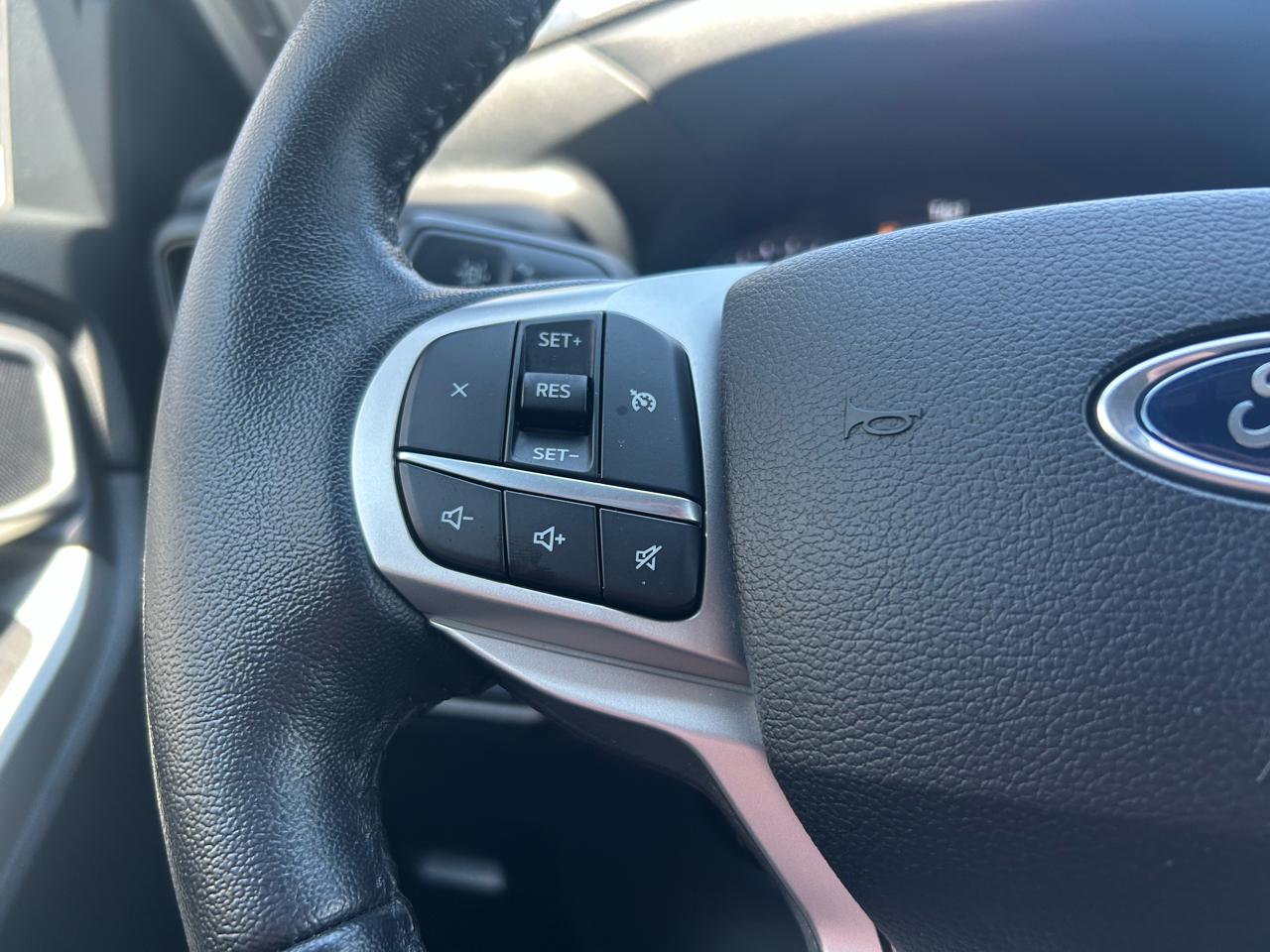 Ford Explorer XLT 2021