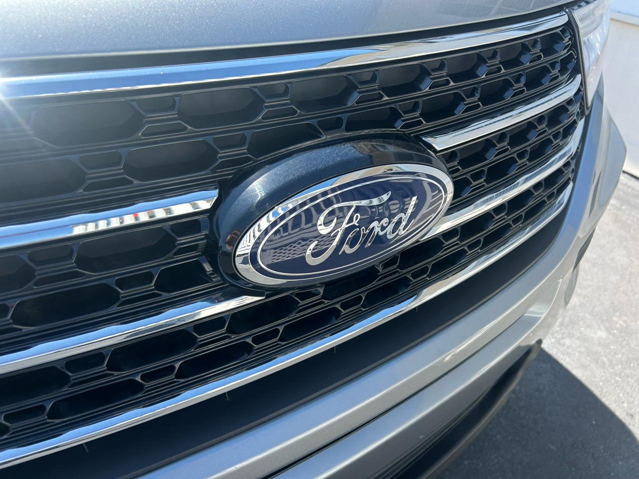 Ford Explorer XLT 2021