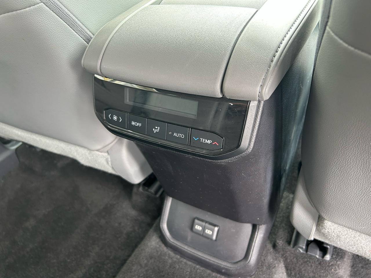 Toyota Highlander  2023