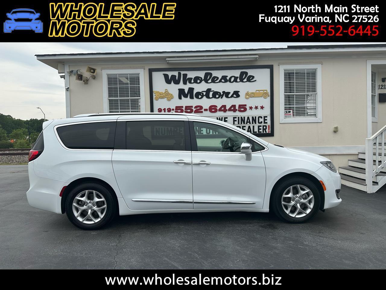 2020 Chrysler Pacifica Limited FWD
