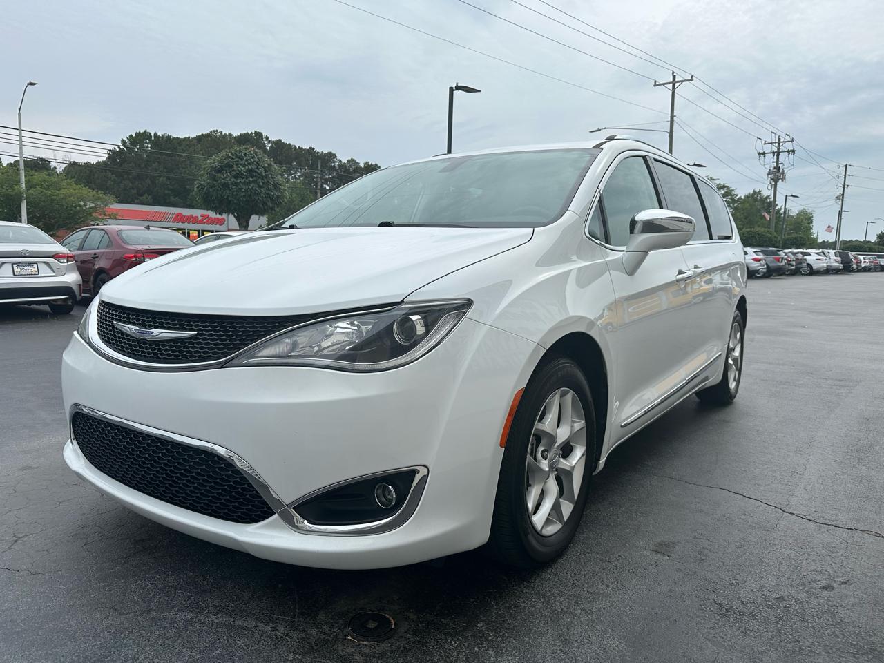 Chrysler Pacifica Limited FWD 2020