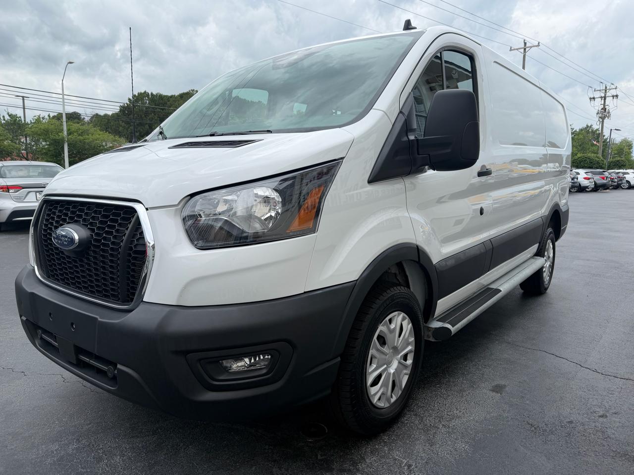 Ford Transit Cargo Van T-250 130" Low Rf 9070 GVWR RWD 2025
