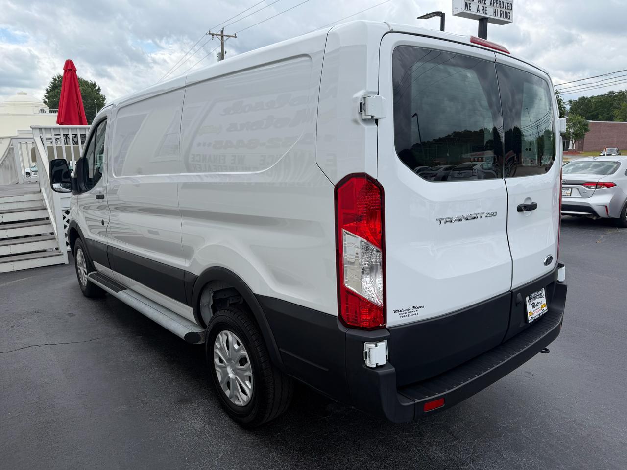 Ford Transit Cargo Van T-250 130" Low Rf 9070 GVWR RWD 2025
