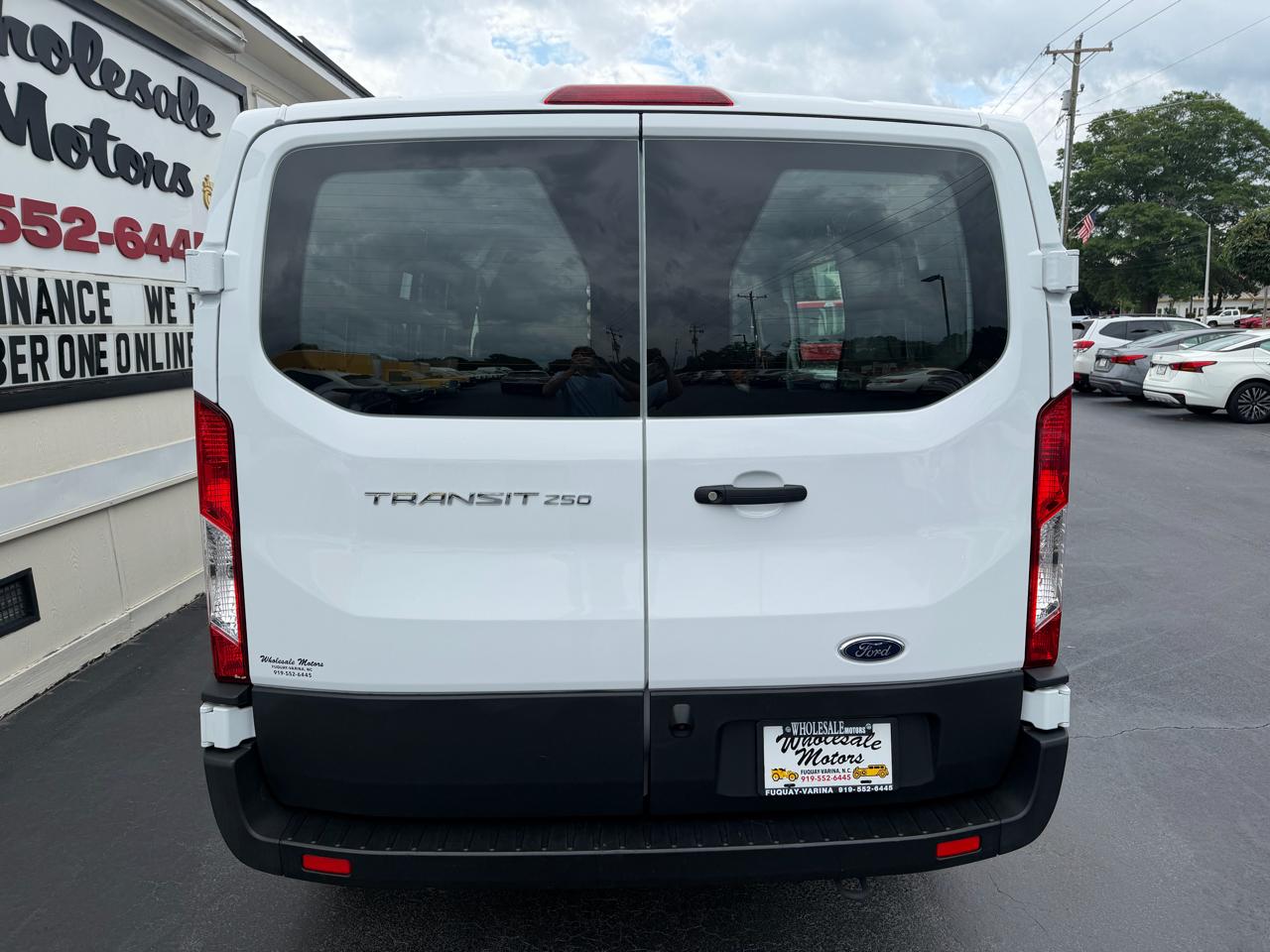 Ford Transit Cargo Van T-250 130" Low Rf 9070 GVWR RWD 2025