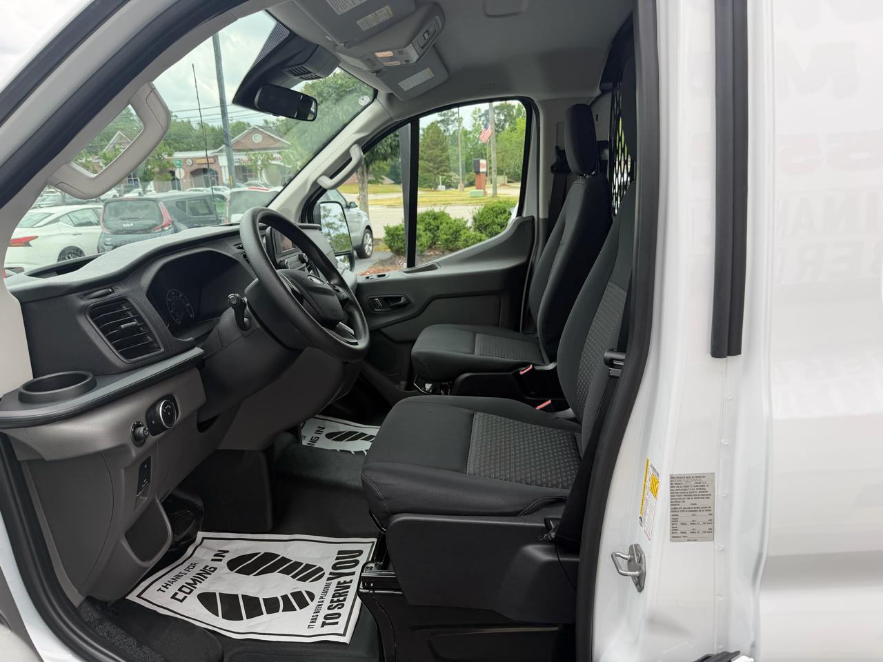 Ford Transit Cargo Van T-250 130" Low Rf 9070 GVWR RWD 2025