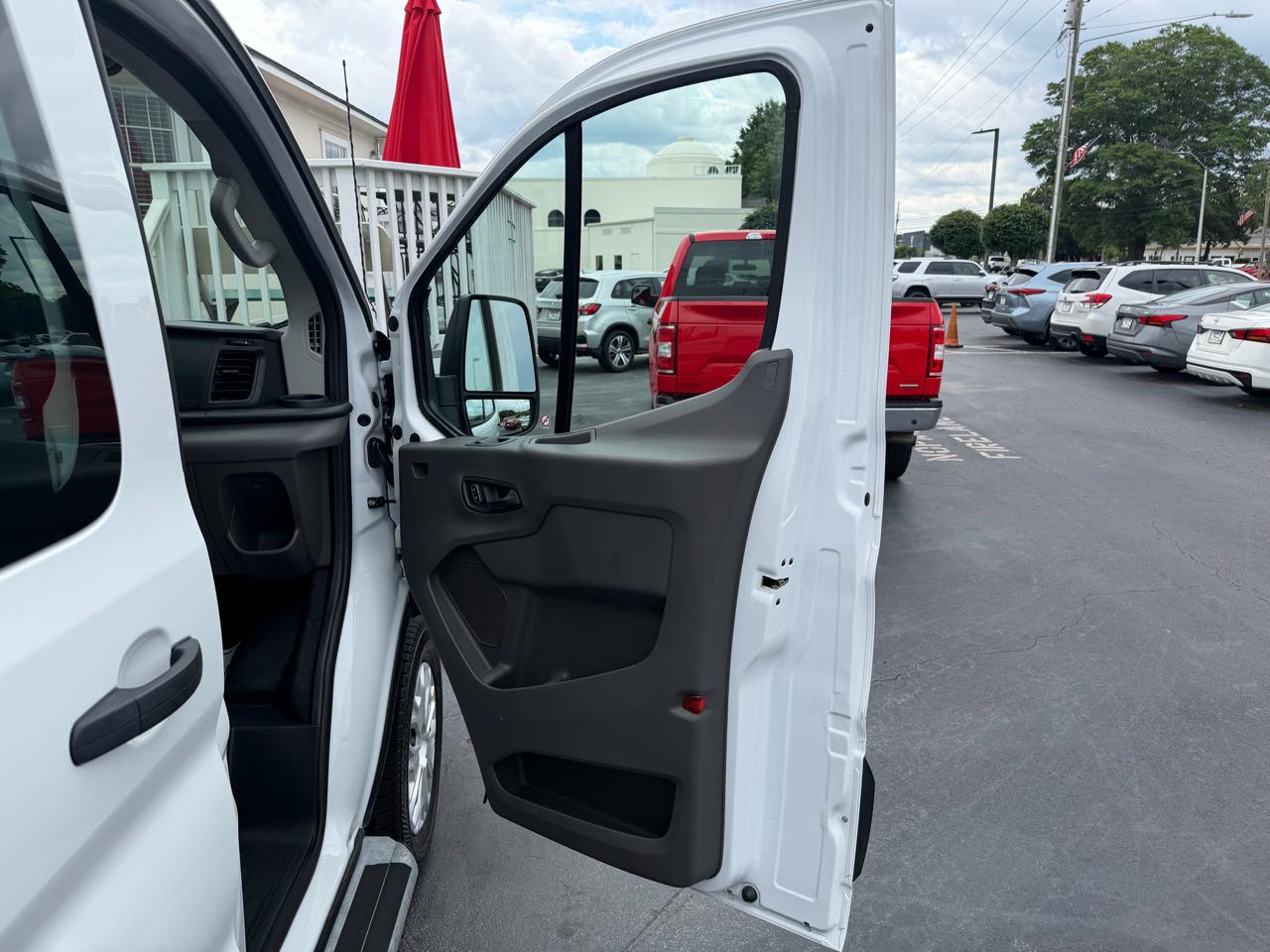 Ford Transit Cargo Van T-250 130" Low Rf 9070 GVWR RWD 2025