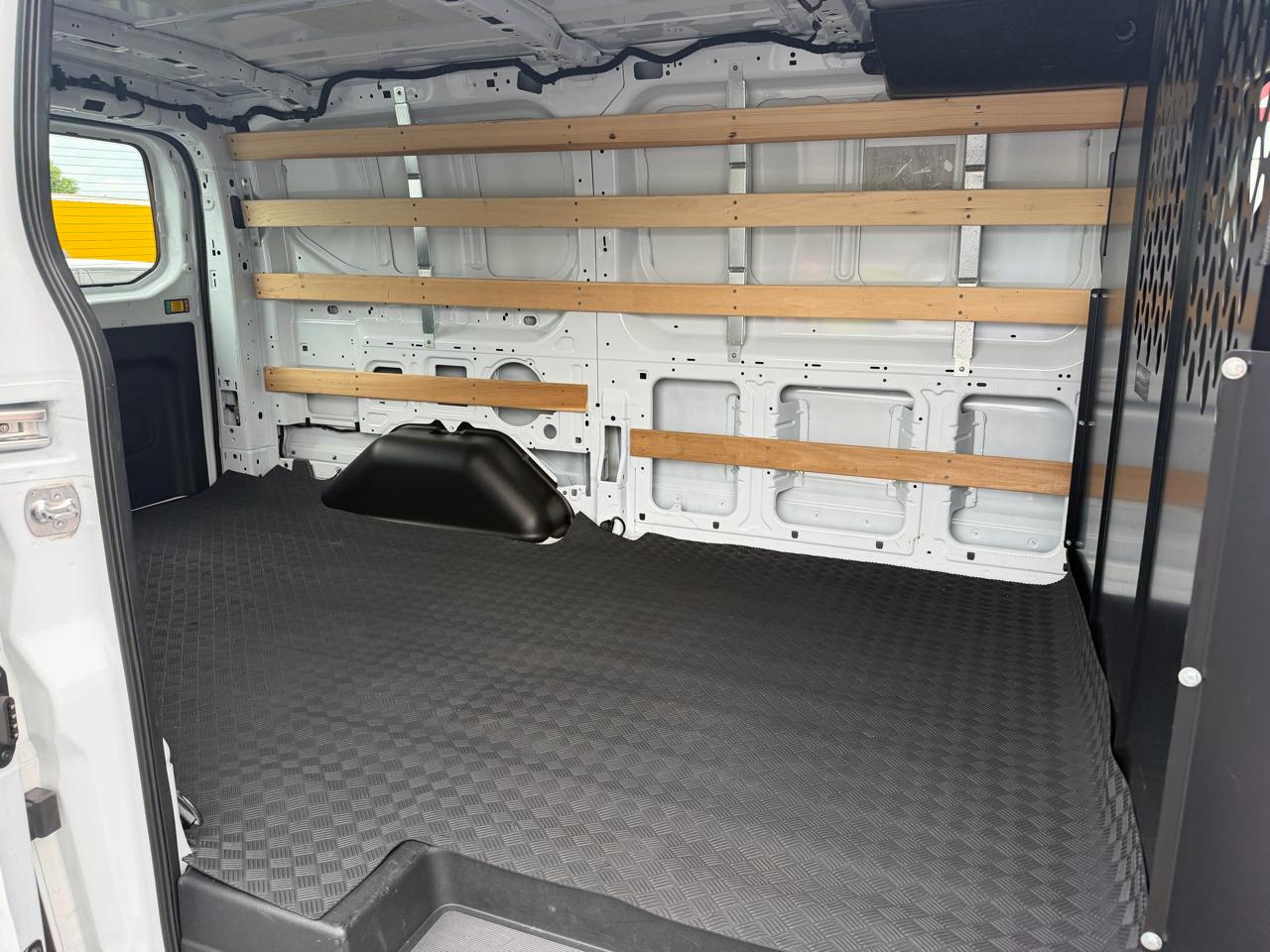 Ford Transit Cargo Van T-250 130" Low Rf 9070 GVWR RWD 2025