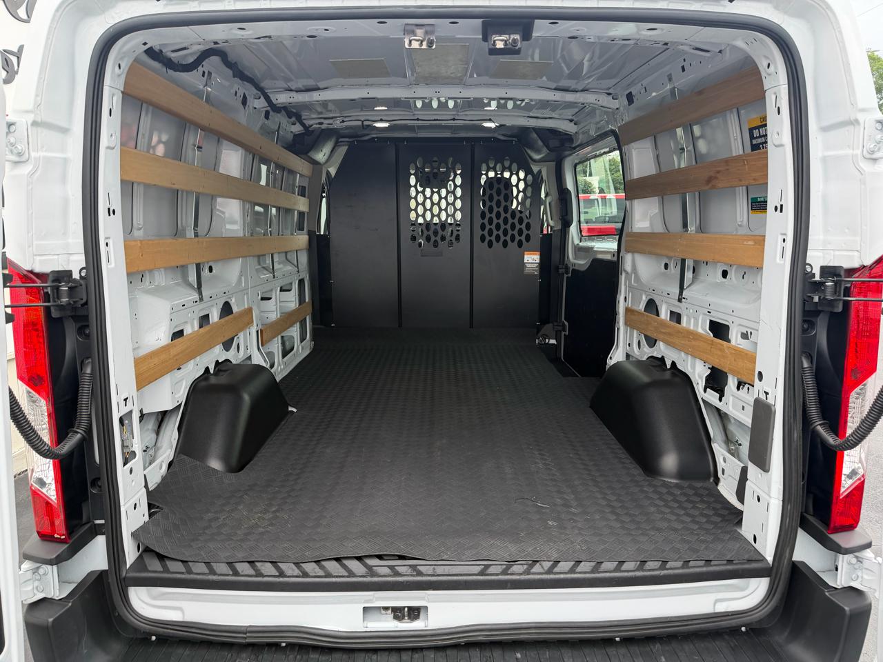 Ford Transit Cargo Van T-250 130" Low Rf 9070 GVWR RWD 2025
