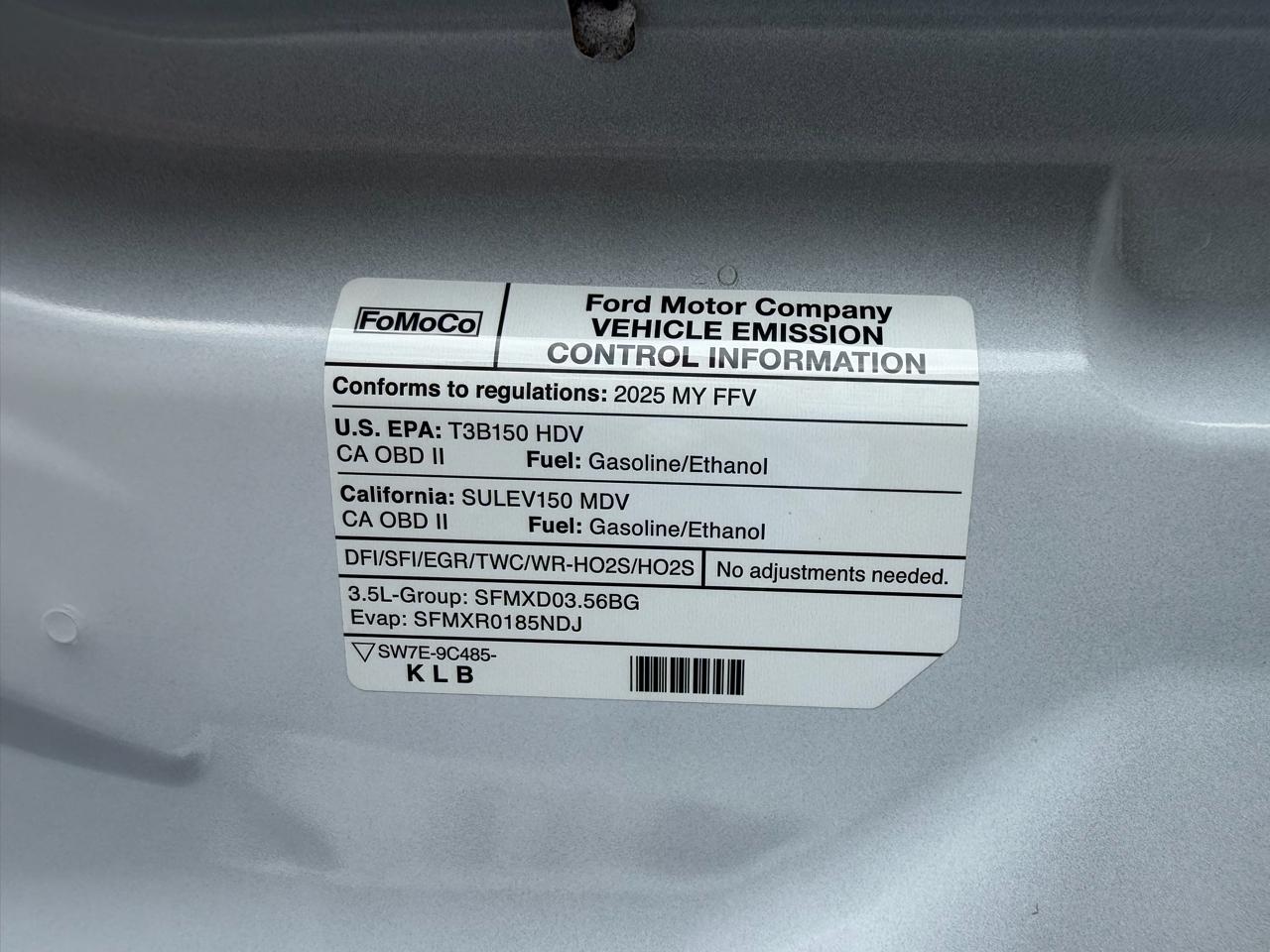 Ford Transit Cargo Van T-250 130" Low Rf 9070 GVWR RWD 2025