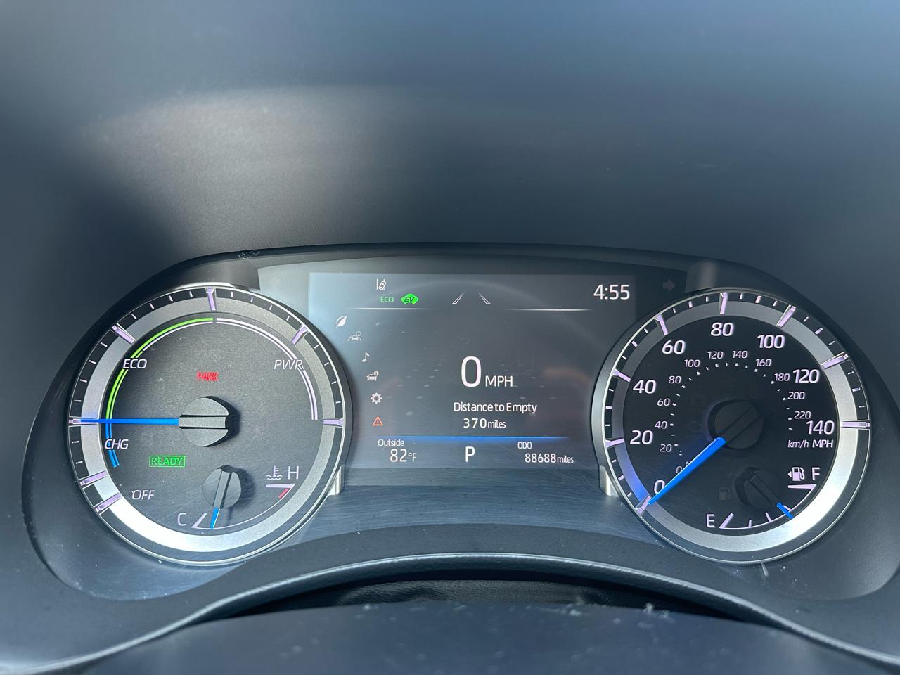 Toyota Highlander Hybrid LE FWD (Natl) 2023