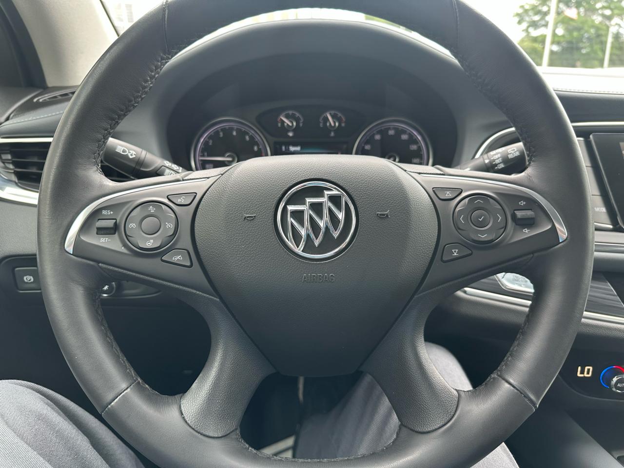 Buick Enclave FWD 4dr Premium 2019