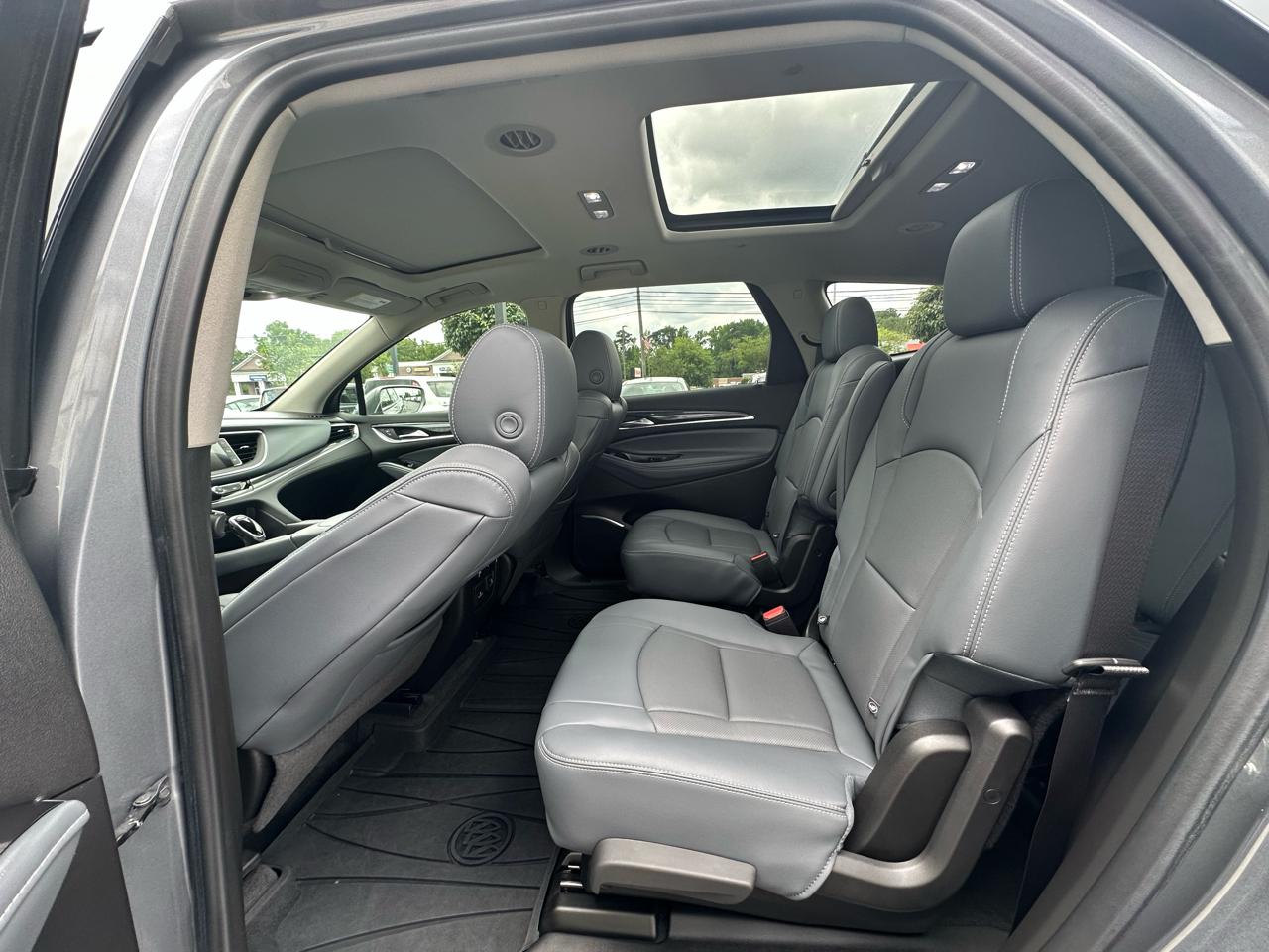 Buick Enclave FWD 4dr Premium 2019