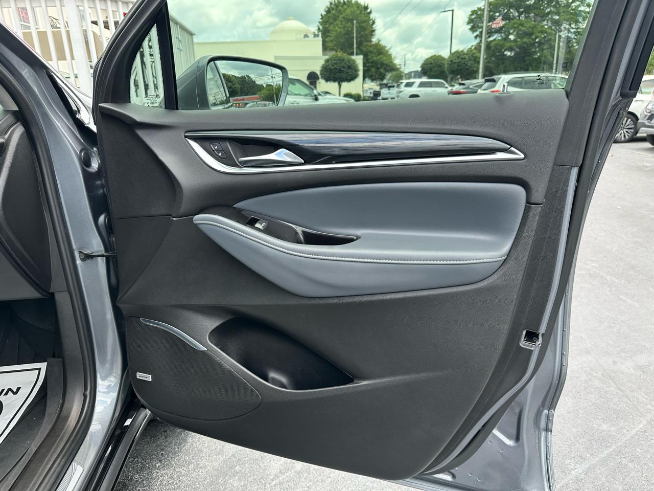 Buick Enclave FWD 4dr Premium 2019