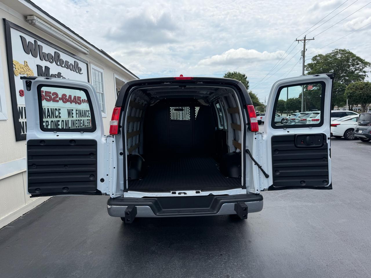 Chevrolet Express 2500  2023