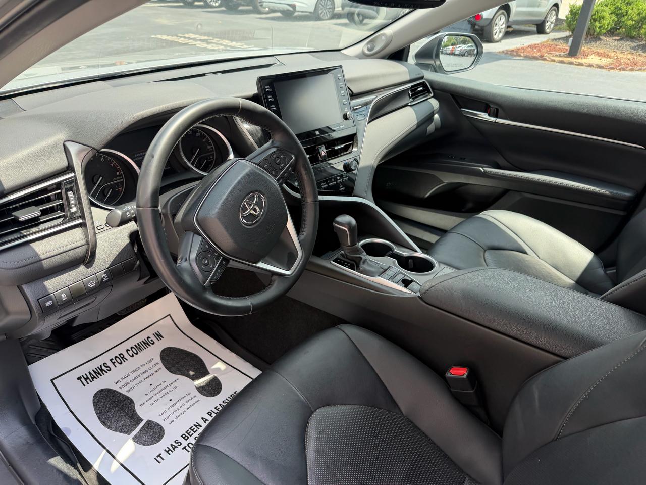 Toyota Camry XLE 2022