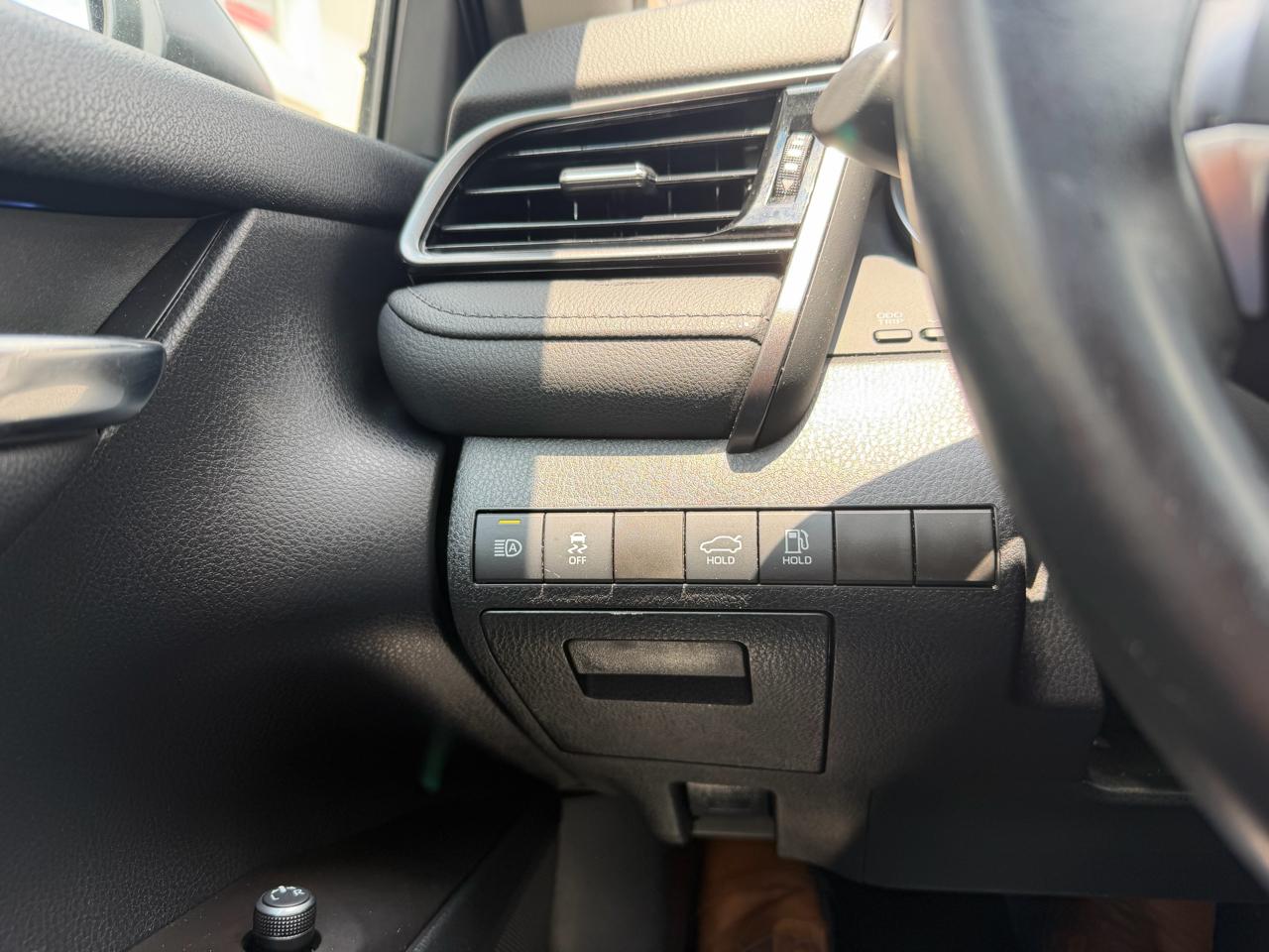 Toyota Camry XLE 2022
