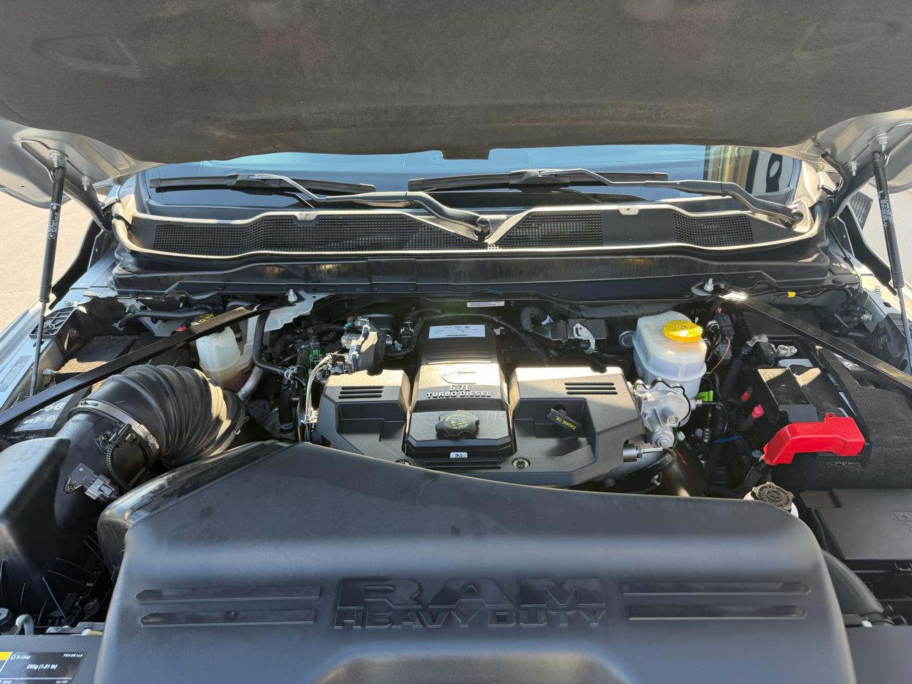 RAM 3500 Big Horn 4x4 Crew Cab 8' Box 2024