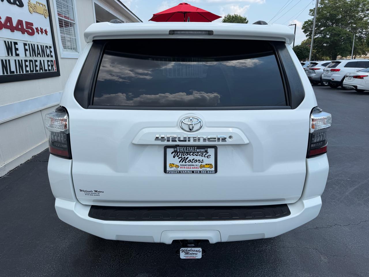 Toyota 4Runner Limited Nightshade 2WD (Natl) 2019