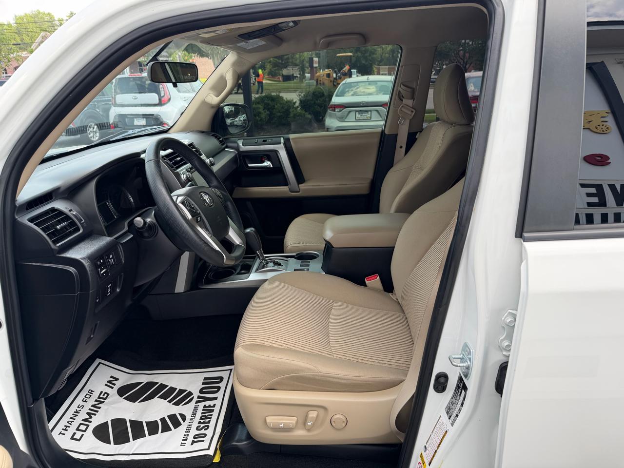 Toyota 4Runner Limited Nightshade 2WD (Natl) 2019