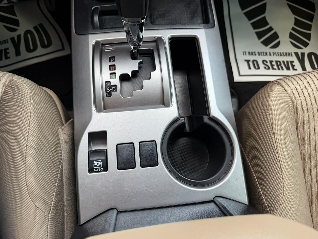 Toyota 4Runner Limited Nightshade 2WD (Natl) 2019
