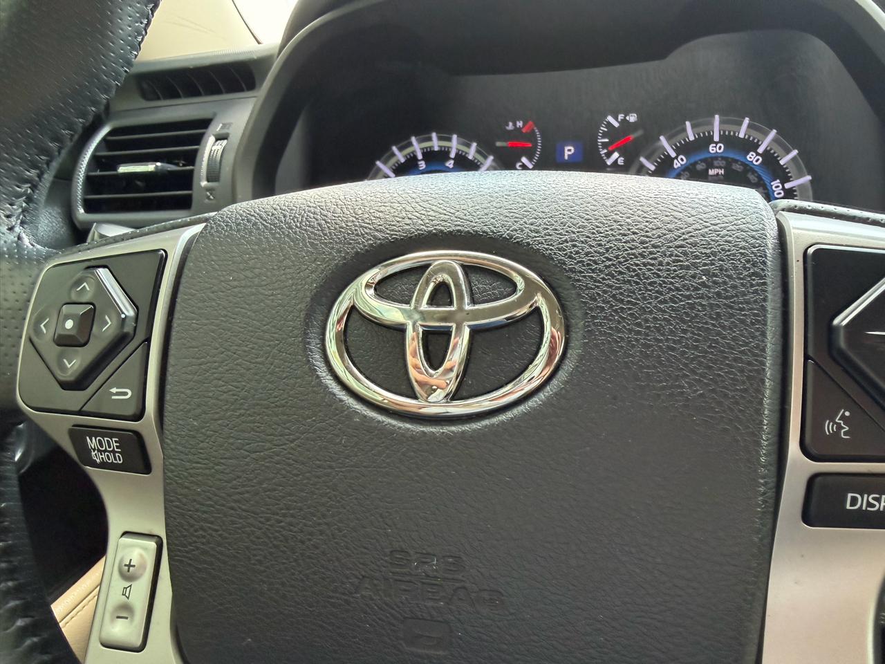 Toyota 4Runner Limited Nightshade 2WD (Natl) 2019