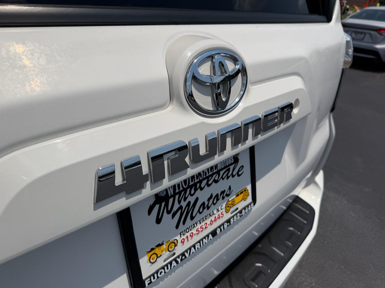 Toyota 4Runner Limited Nightshade 2WD (Natl) 2019