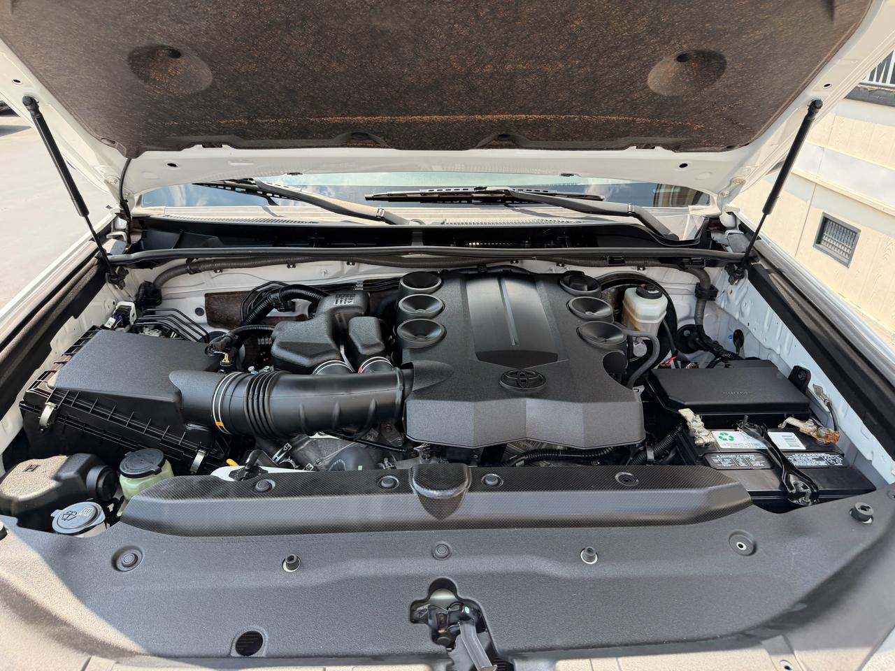 Toyota 4Runner Limited Nightshade 2WD (Natl) 2019