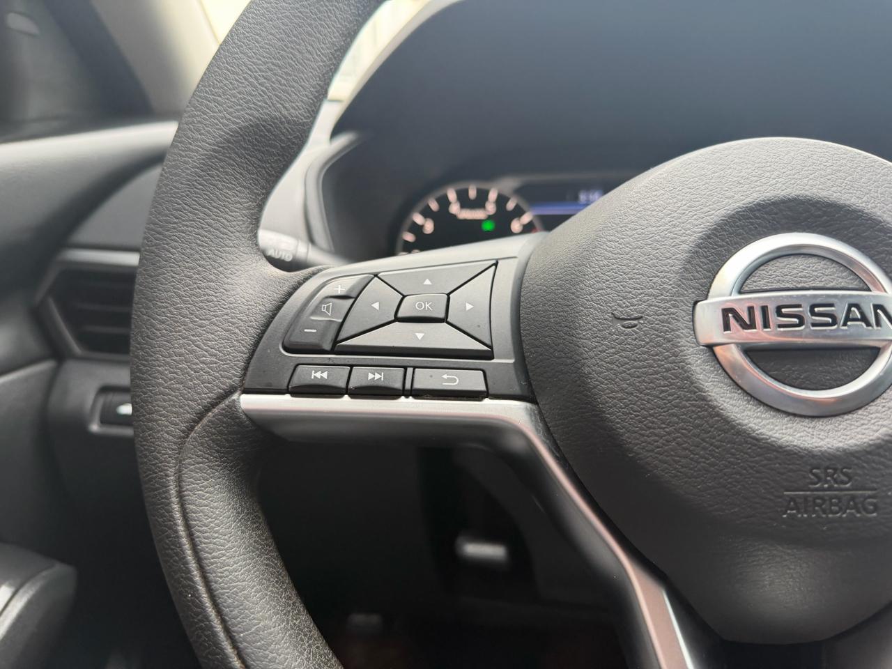Nissan Altima SV 2022