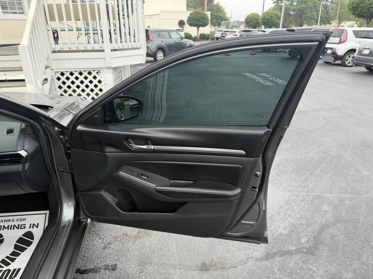 Nissan Altima SV 2022