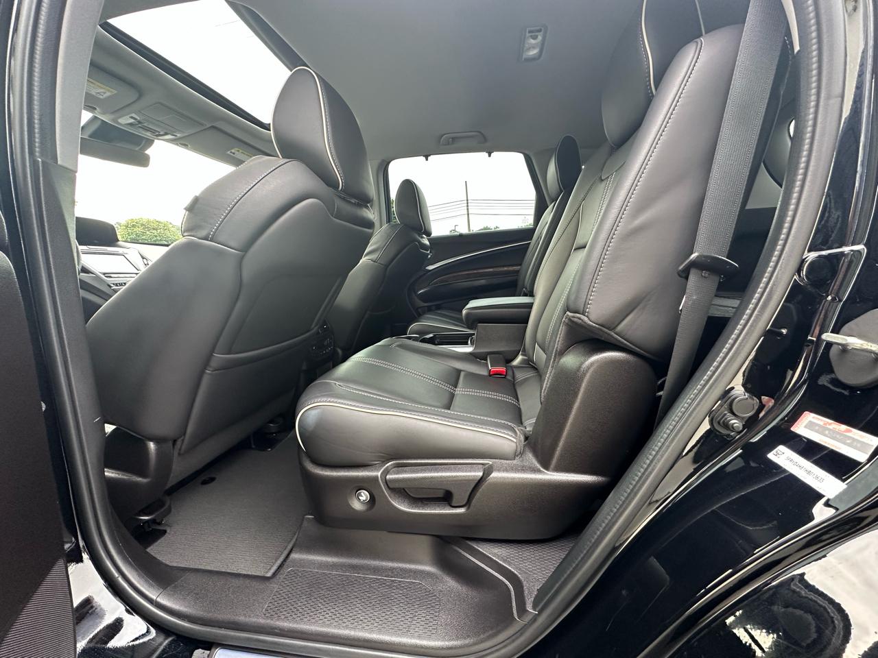 Acura MDX SH-AWD w/Advance Pkg 2017