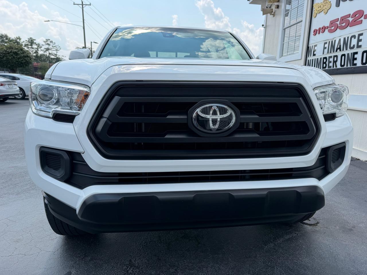 Toyota Tacoma 2WD  2020