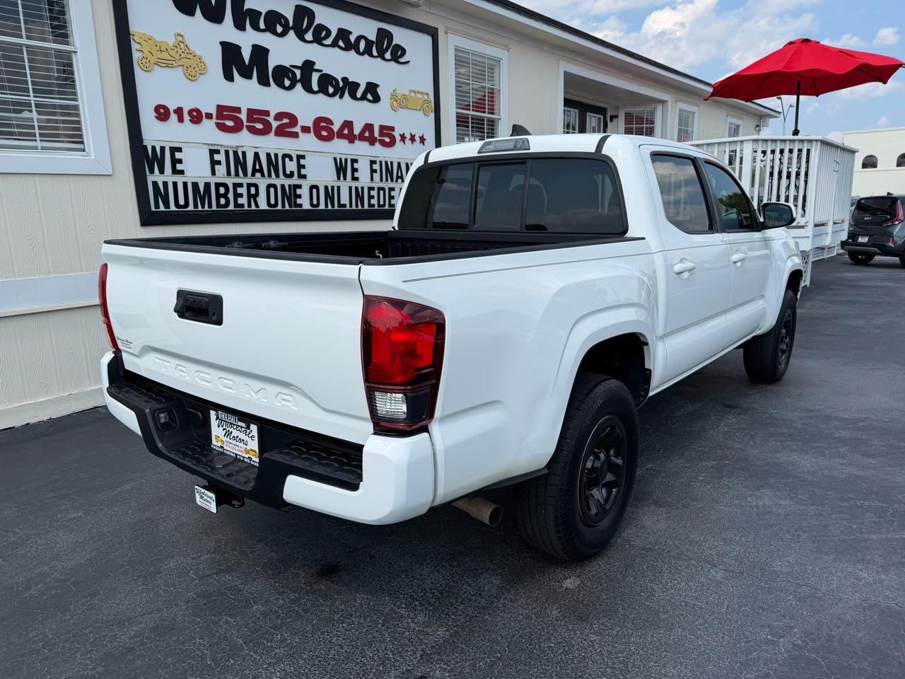 Toyota Tacoma 2WD  2020