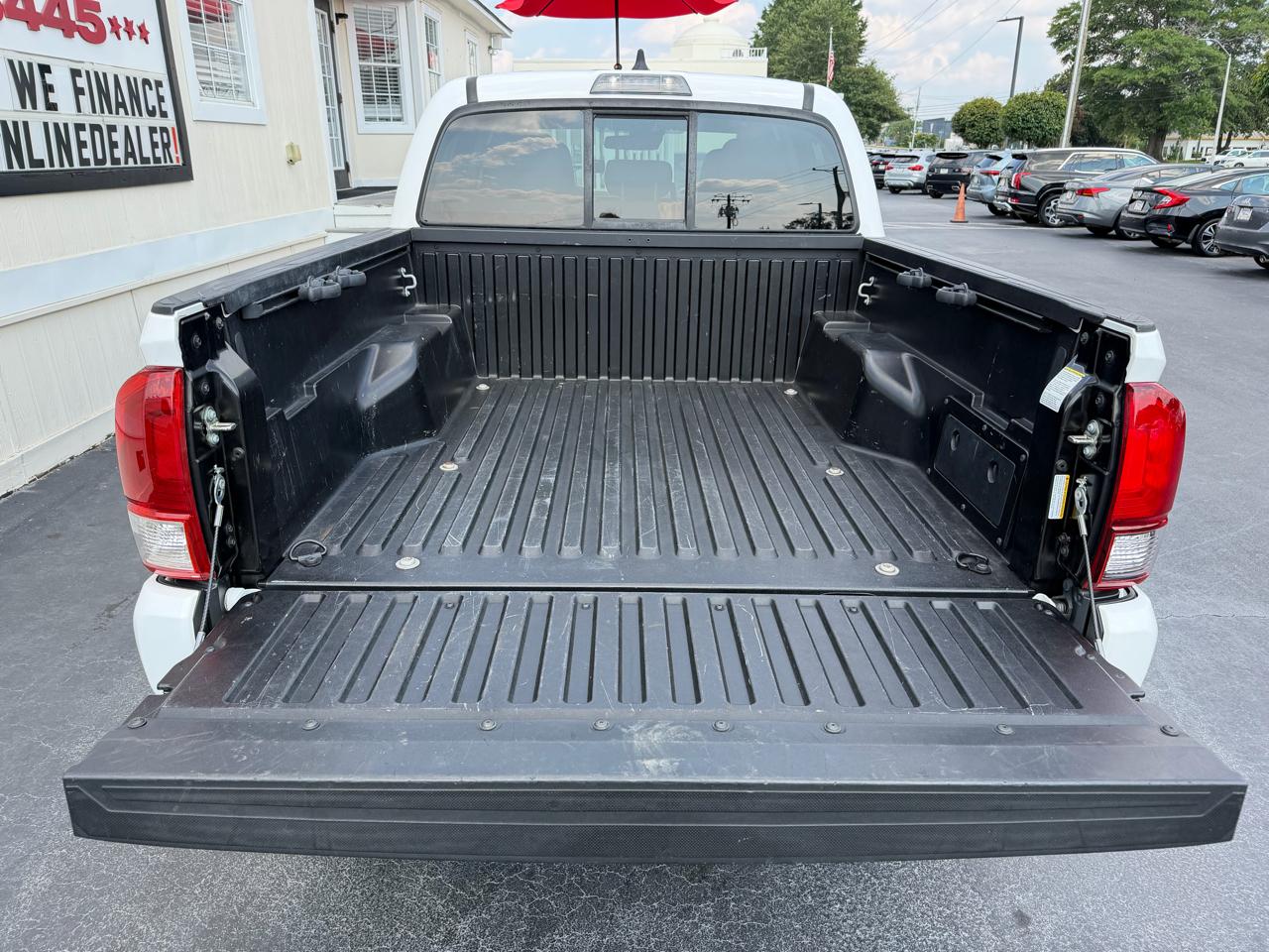 Toyota Tacoma 2WD  2020